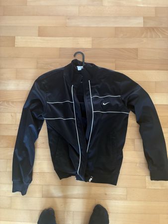 Nike Vintage Trainingsjacke – Schwarz/Weiß, Größe L