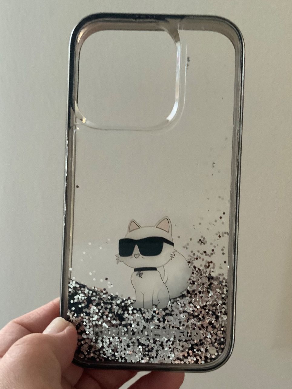 Karl Lagerfeld Cover & Protezioni schermo: Karl Lagerfeld Choupette iPhone 14 Pro Hülle / Case – Usato da Port venduto da Griwa 2