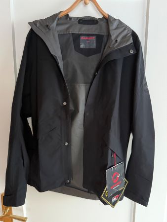 Leichte Regen- Windjacke Mammut Grösse S, NEU