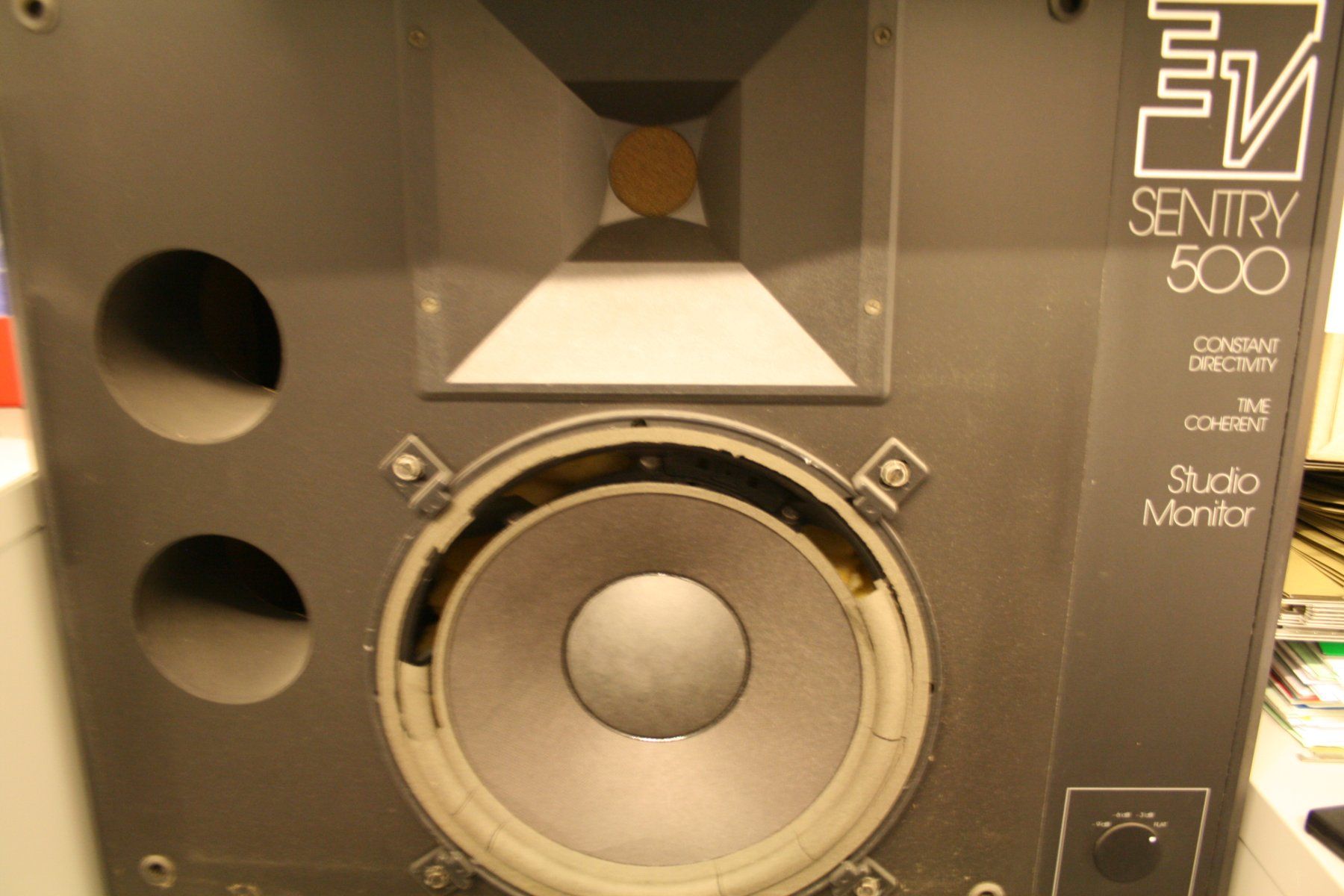 Casse acustiche: Electro-Voice Sentry 500 Studiomonitor gebraucht – Difettoso da Greppen venduto da Sonnenterrasse 6