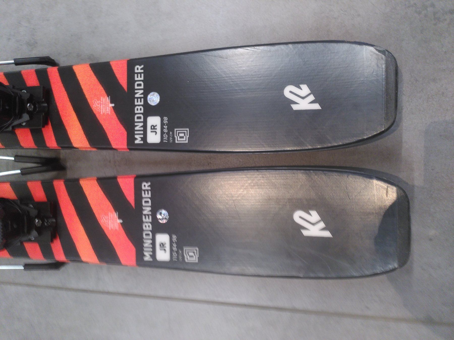 K2 Skis: Skitourenset K2 Mindbender Junior 129cm – Gebraucht aus Scuol von Marco-Sport-Scuol 2