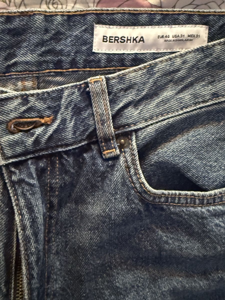 Bershka Jeans: Jeans BERSHKA bleu  – Nuovo (secondo la descrizione) da Biel/Bienne venduto da glaewynnshop 4