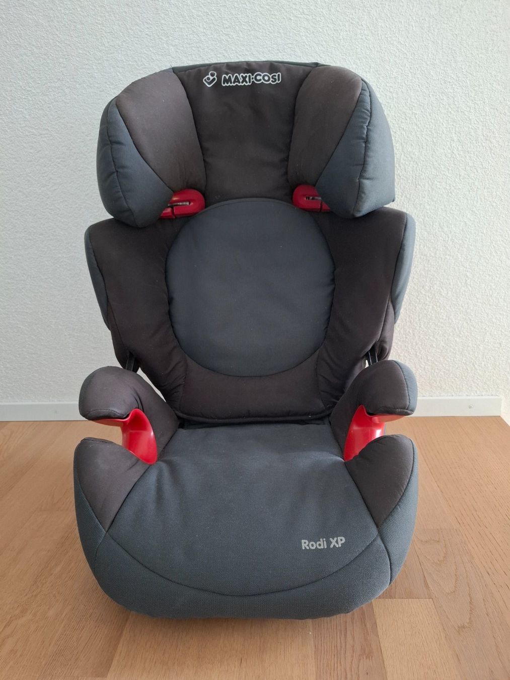 Maxi-Cosi Auto-Kindersitze: Maxi Cosi Rodi XP 2 – Gebraucht aus Othmarsingen von uncle_sam