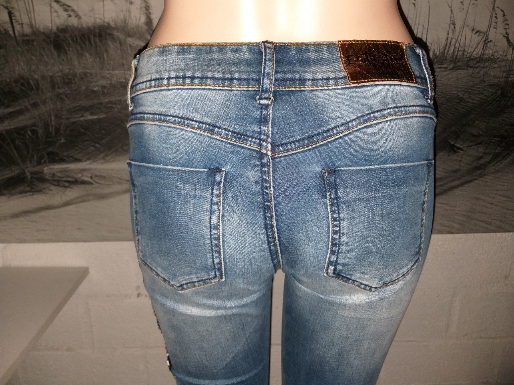 Desigual Jeans: DESIGUAL Exotic Jeans taille / Grosse 24 – Usato da Cossonay-ville venduto da Super-Price-Quality 6