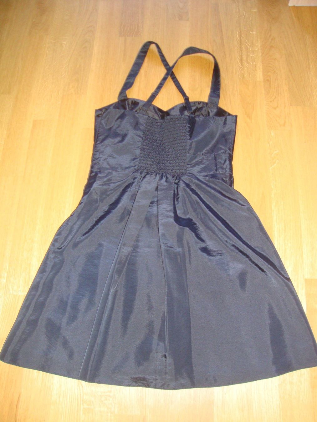 Vestiti: Damenkleid  Banani – Usato da Disentis-Muster venduto da Bix03 2