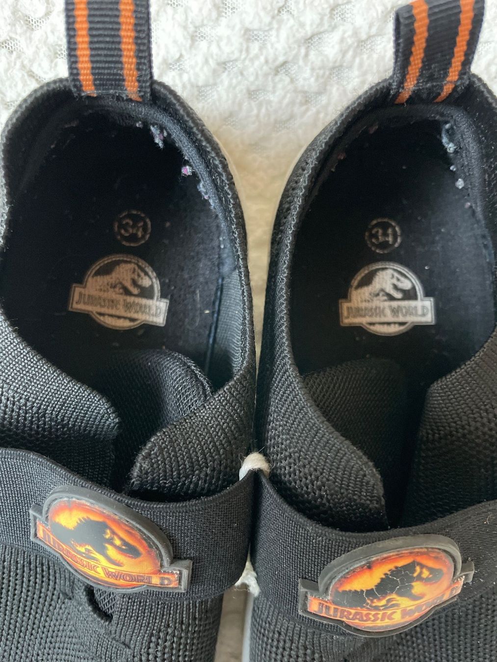 Scarpe per ragazzi: Finken schwarz Jurassic World, Gr. 34 – Usato da Cham venduto da 2eye 1