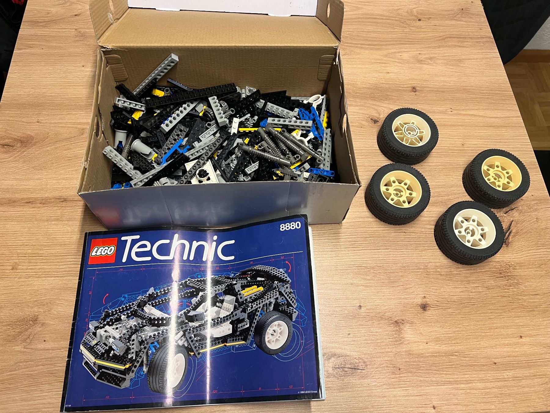Lego Giocattoli: LEGO Technic 8880 – Usato da Steffisburg venduto da Mamschi
