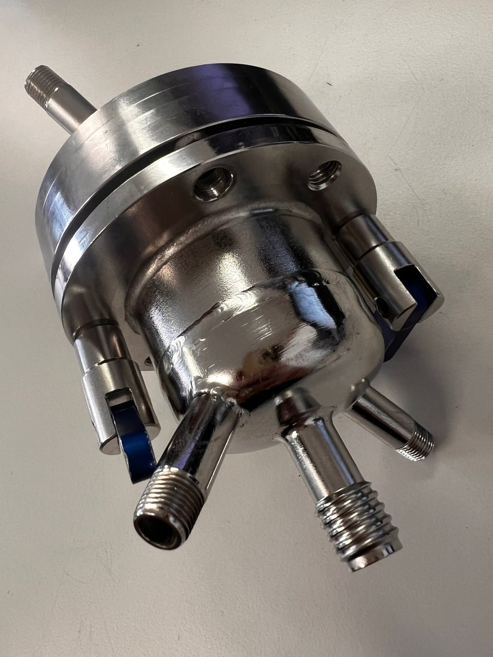 Laborzubehör: Hochdruck Filter/Nutsche heiz-/kühlbar 50ml – Gebraucht aus Niederdorf von LeptonAG_Labor