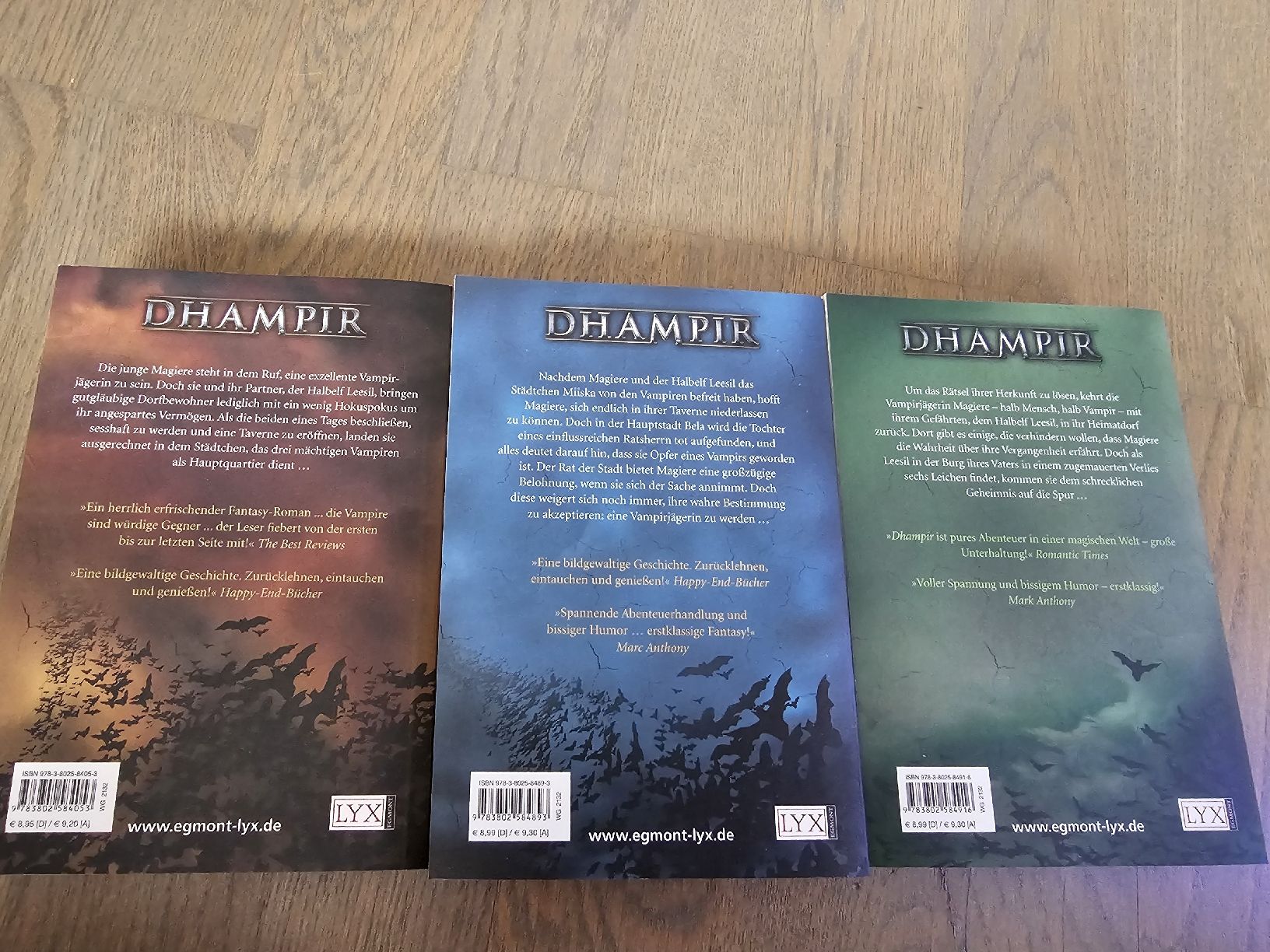 Libri: Dhampir - Barb Hendee – Usato da Hinterforst venduto da impatiently 1