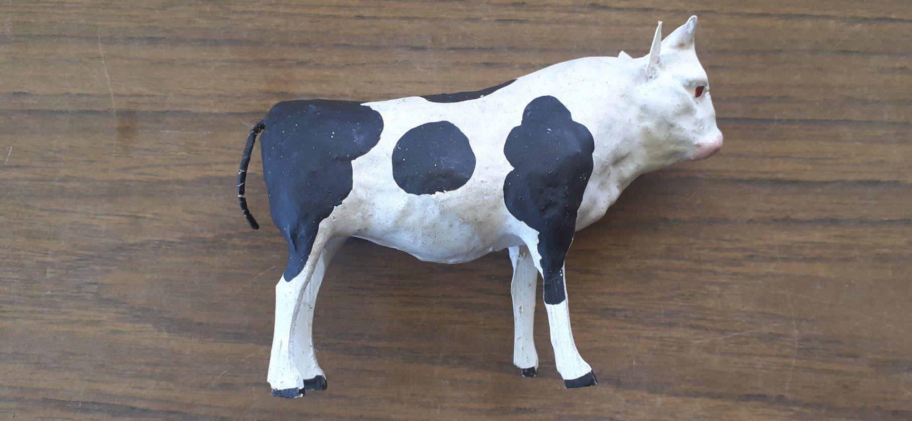 Statuette: Tierfigur Krippenfigur antik - Kuh Nr.2 – Usato da Mörschwil venduto da wunderkiste44 4