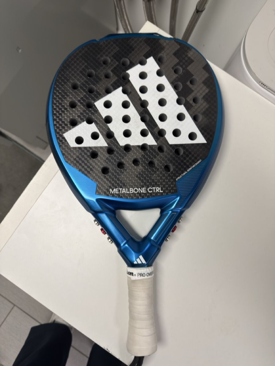 Adidas Schläger: Racchetta Padel Adidas Metalbone CTRL blu – Gebraucht aus Kloten von mar_6jqh