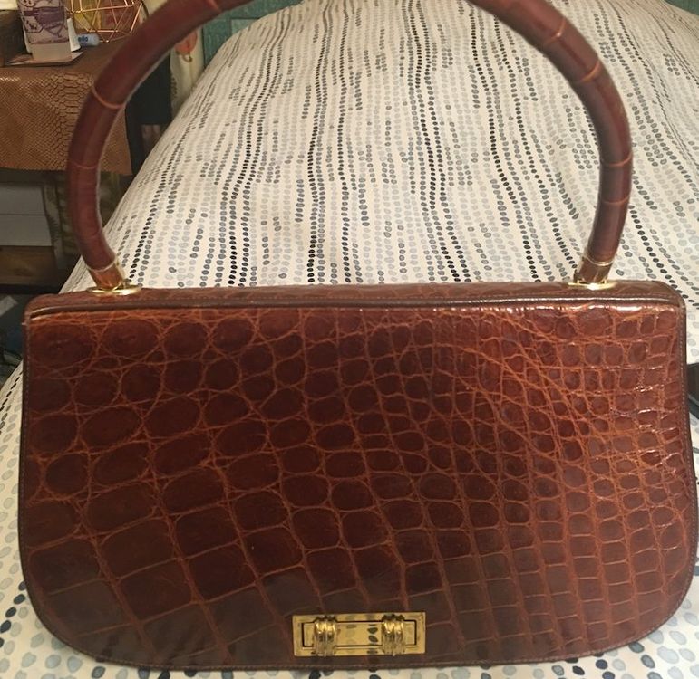 Bibliothèque MD Vintage En Bois - Marron - 2 Étagères - 160x150x40 Cm - Parfait état