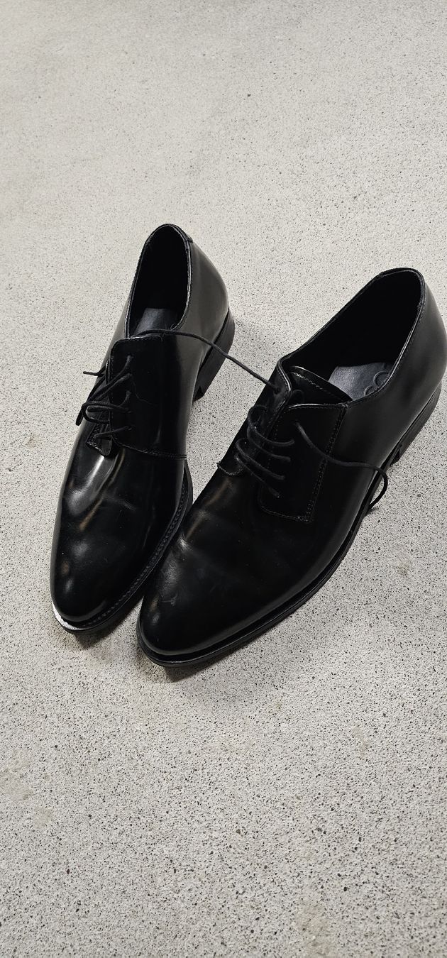 Cos Scarpe da uomo: COS Leder Halbschuhe schwarz Grösse 41 – Nuovo (secondo la descrizione) da Zürich venduto da Yllka.ja 1
