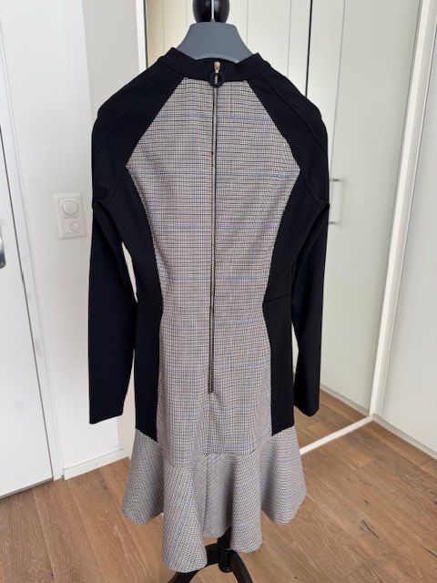 Vestiti & Gonne: Kleid – Usato da Einsiedeln venduto da knuddi64 3