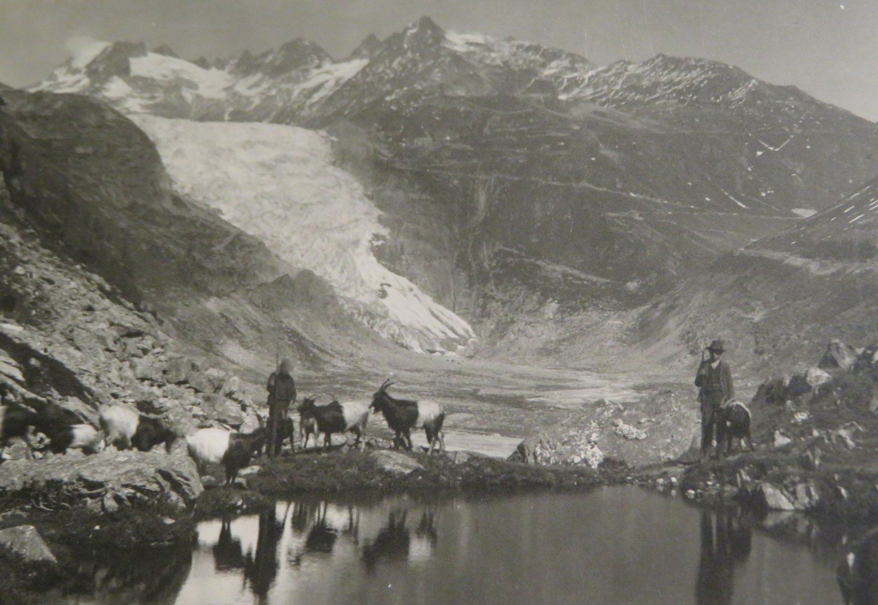 Cartoline postali: AK Gletsch mit Rhonegletscher, um 1930 – Usato da Oberriet SG venduto da Manick 1