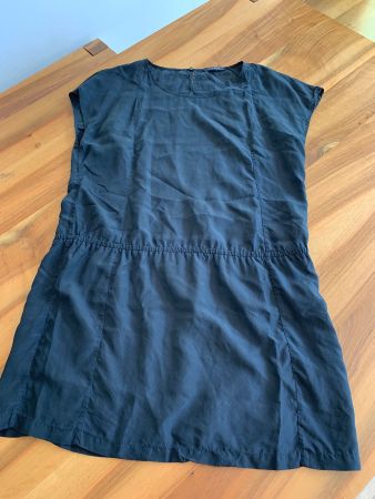 MARC O'POLO schlichtes schwarzes Seidenkleid Grösse 40