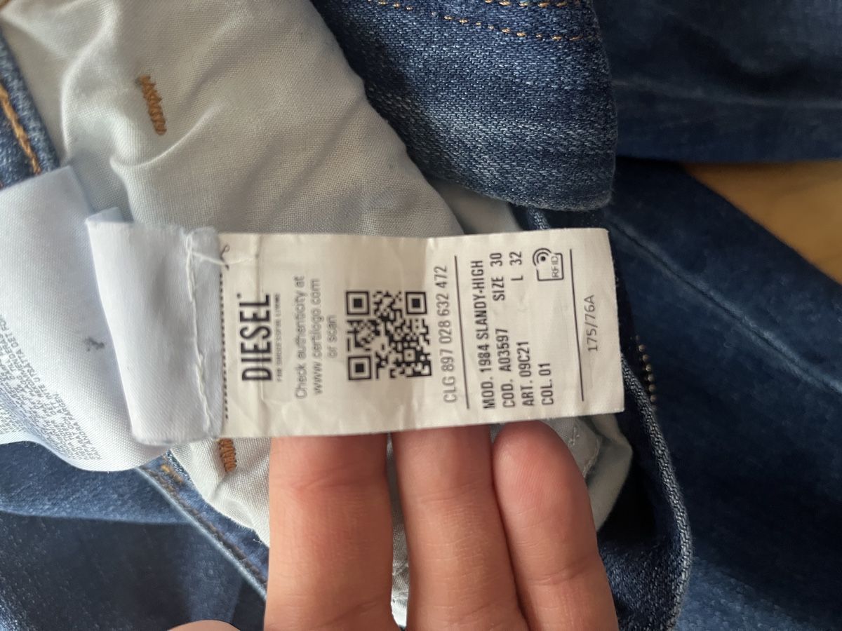 Diesel Jeans: Diesel Slandy High – D'occasion à St. Gallen par elli18 3