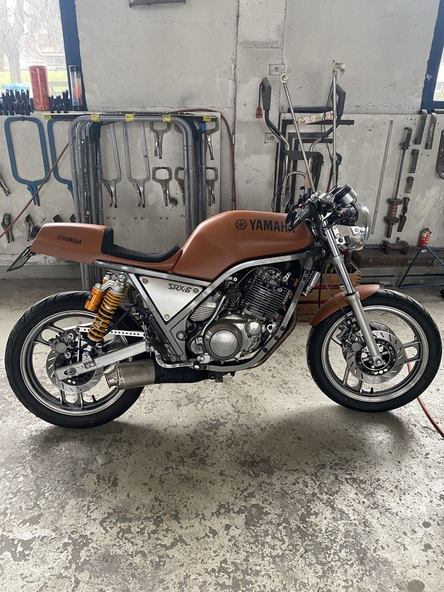 Yamaha SRX 600 Cafe Racer Umbau - viele Teile! (Gebraucht) in Safenwil ...