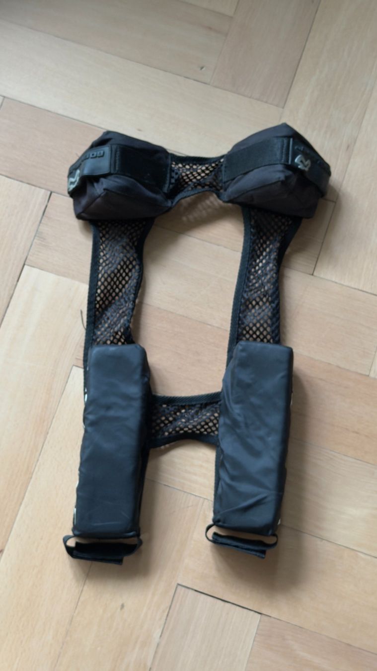 Sacs à dos: Boblbee Megalopolis Rucksack Rückenprotector – D'occasion à Stäfa par El_duca 4