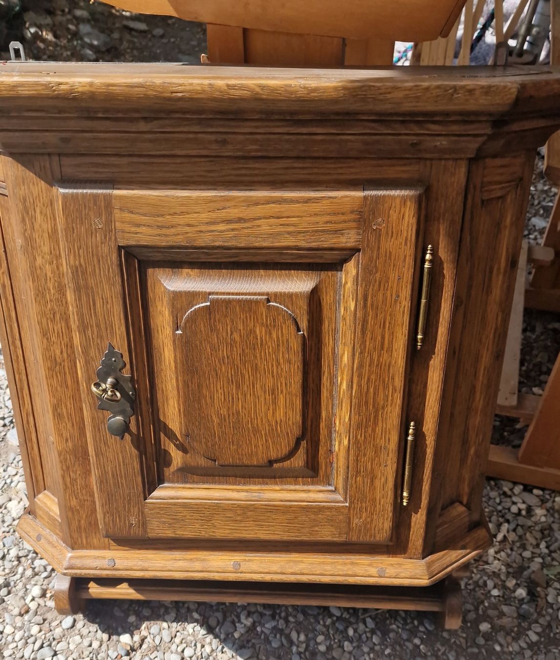 Armadi: hängeschrank  Antik Vintage Zustand – Usato da Weite venduto da Liane1973
