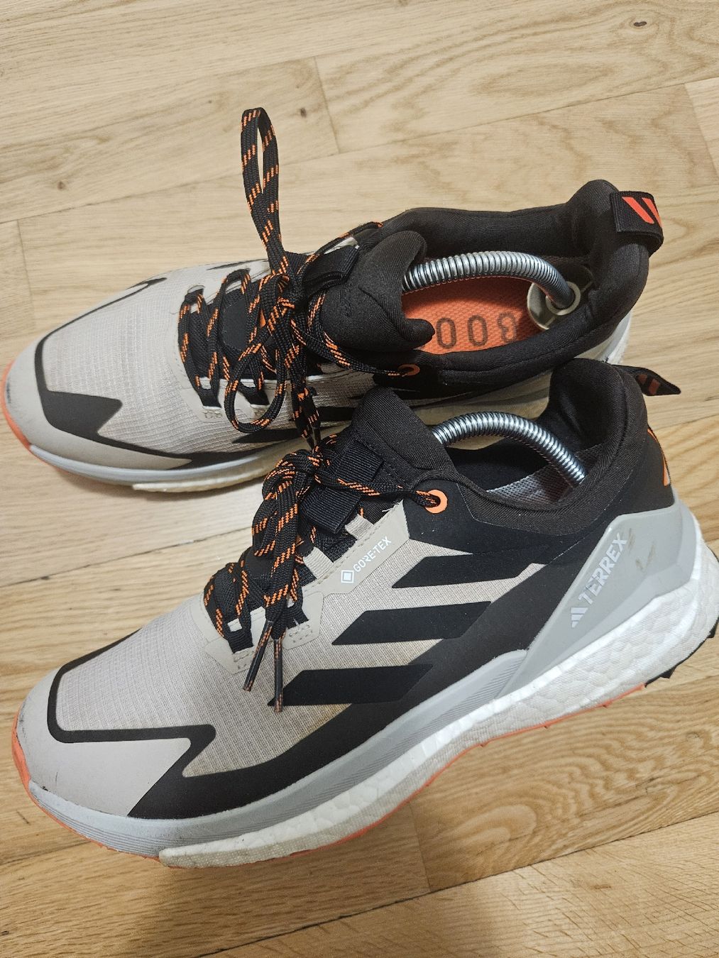 Adidas Scarpe da uomo: Adidas Boost Gore-Tex Gr.42 – Usato da Emmenbrücke venduto da TopGato