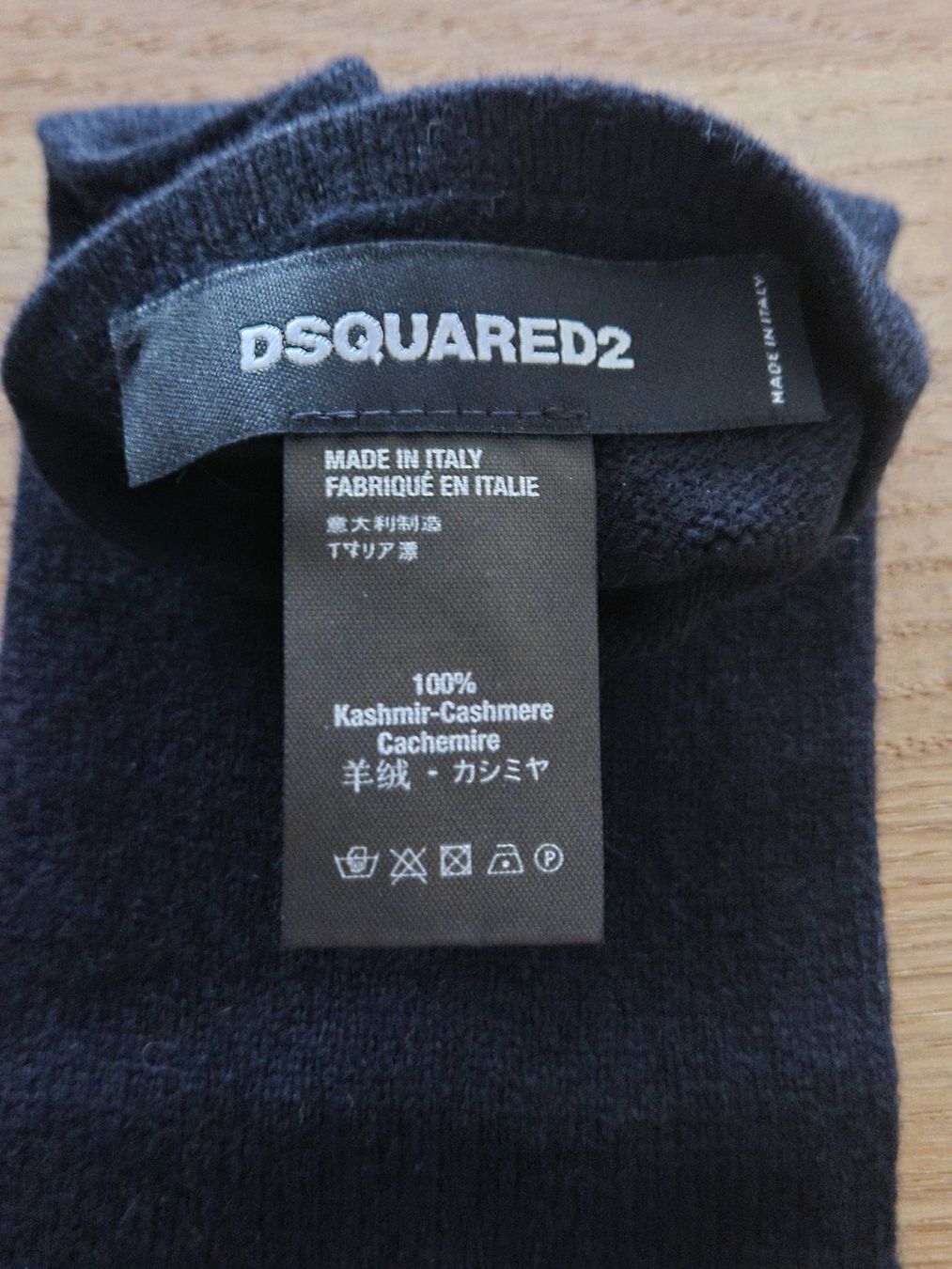 Gant Guanti & manicotti: NEUF 100% cachemire Dsquared2 gants longs noirs – Usato da Satigny venduto da Helene2014 3