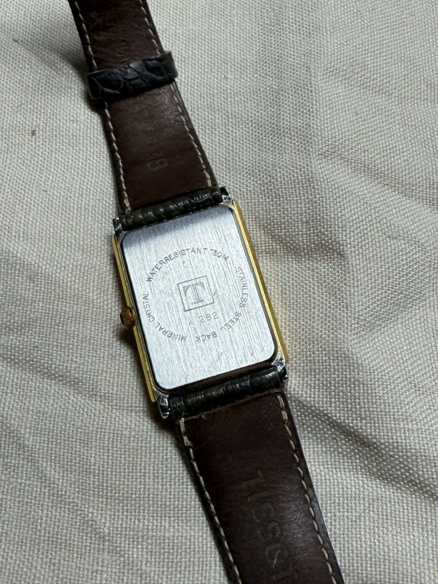 Tissot Orologi: Tissot Armbanduhr – Usato da Oberwil BL venduto da Hariva 3