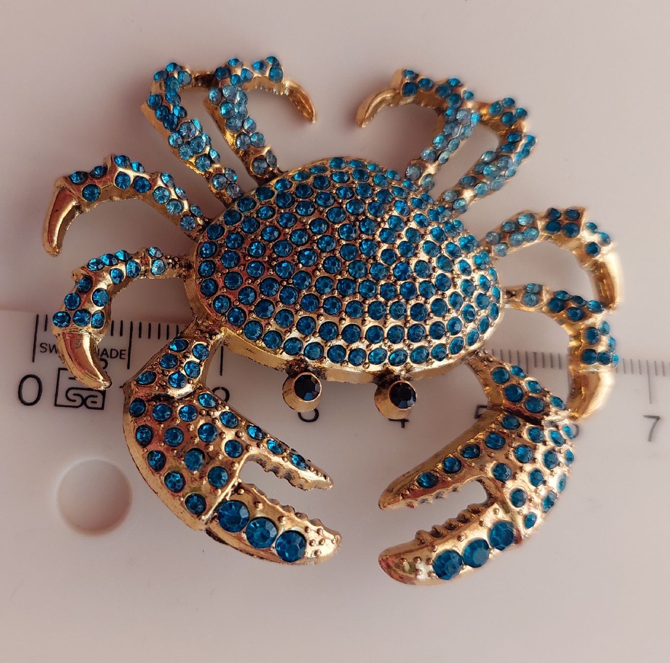 Broschen & Nadeln: Brosche Krebs - Strass blau / türkis – Neu (gemäss Beschreibung) aus Oberwil BL von Hunajakakku 8