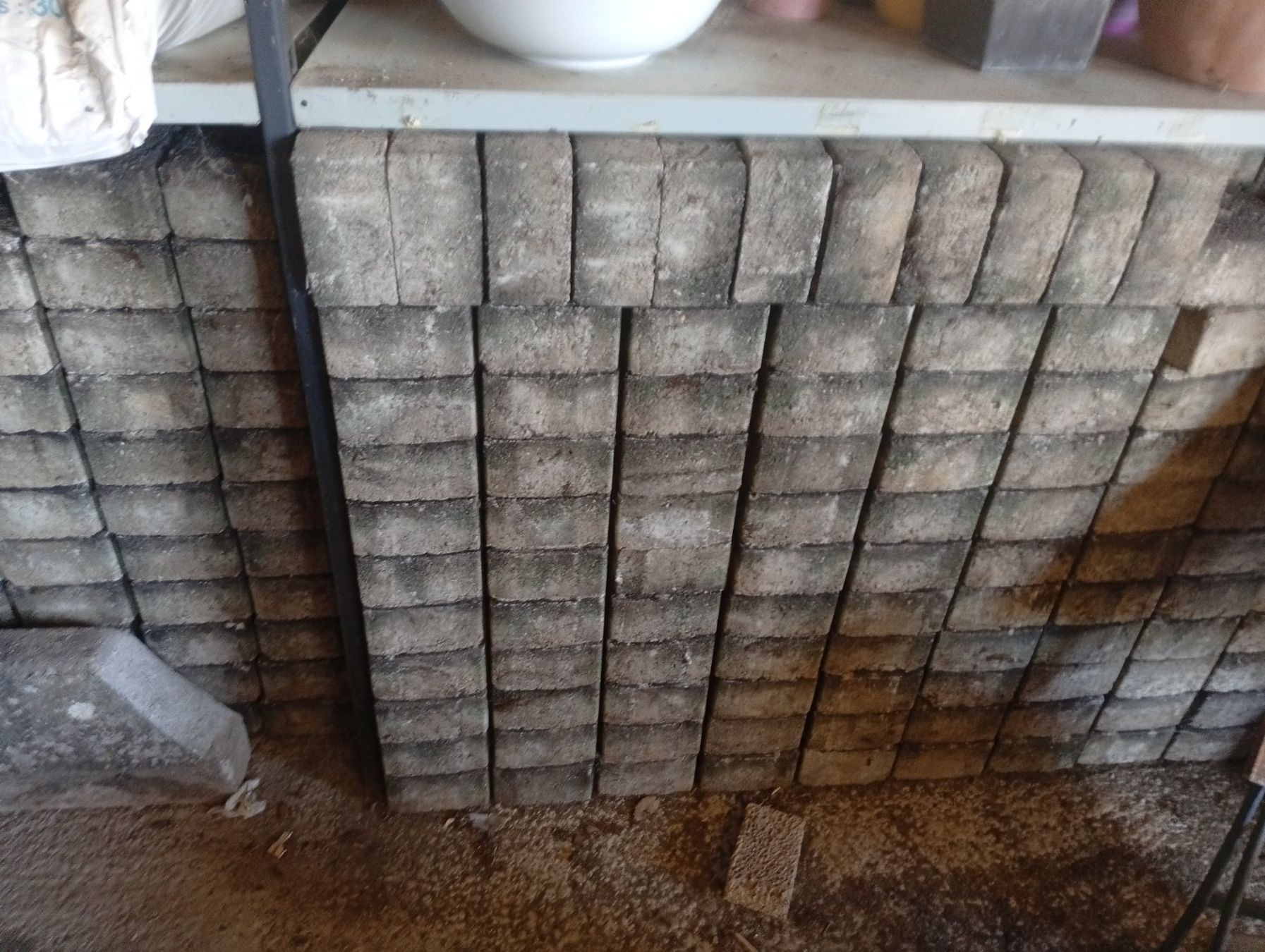 Rivestimenti per pavimenti: Pavé 13x13x7cm – Usato da Alle venduto da Rissor