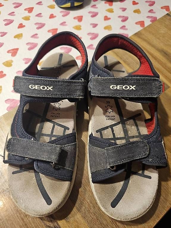 Schuhe für Jungen: GEOX Respina Sandalen Gr. 39 – Gebraucht aus Gamprin von man_j9fr