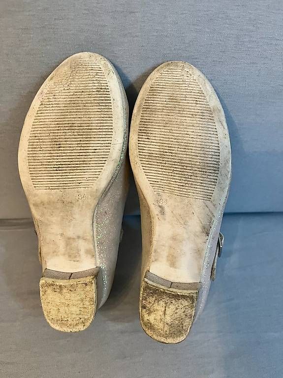 Schuhe für Mädchen: Mädchenschuhe, Grösse 34 – Gebraucht aus Bühl BE von psos 2