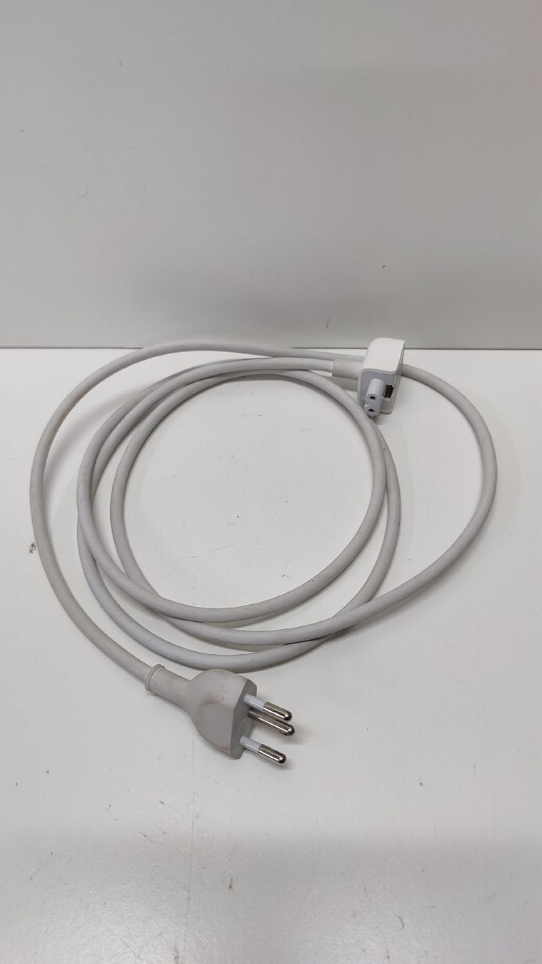 Apple Ladegerät: Apple Kabel MacBook (L4) – Gebraucht aus Neuenhof von bro_9zsg