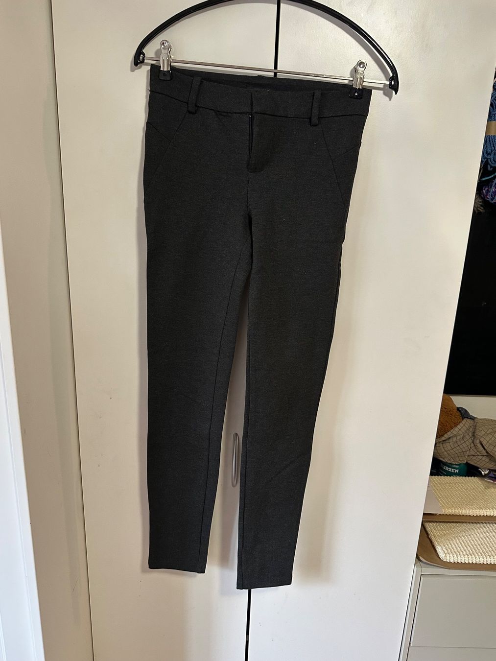 Hosen: Damen Hose dunkelgrau – Gebraucht aus Schaan von Hermine2018