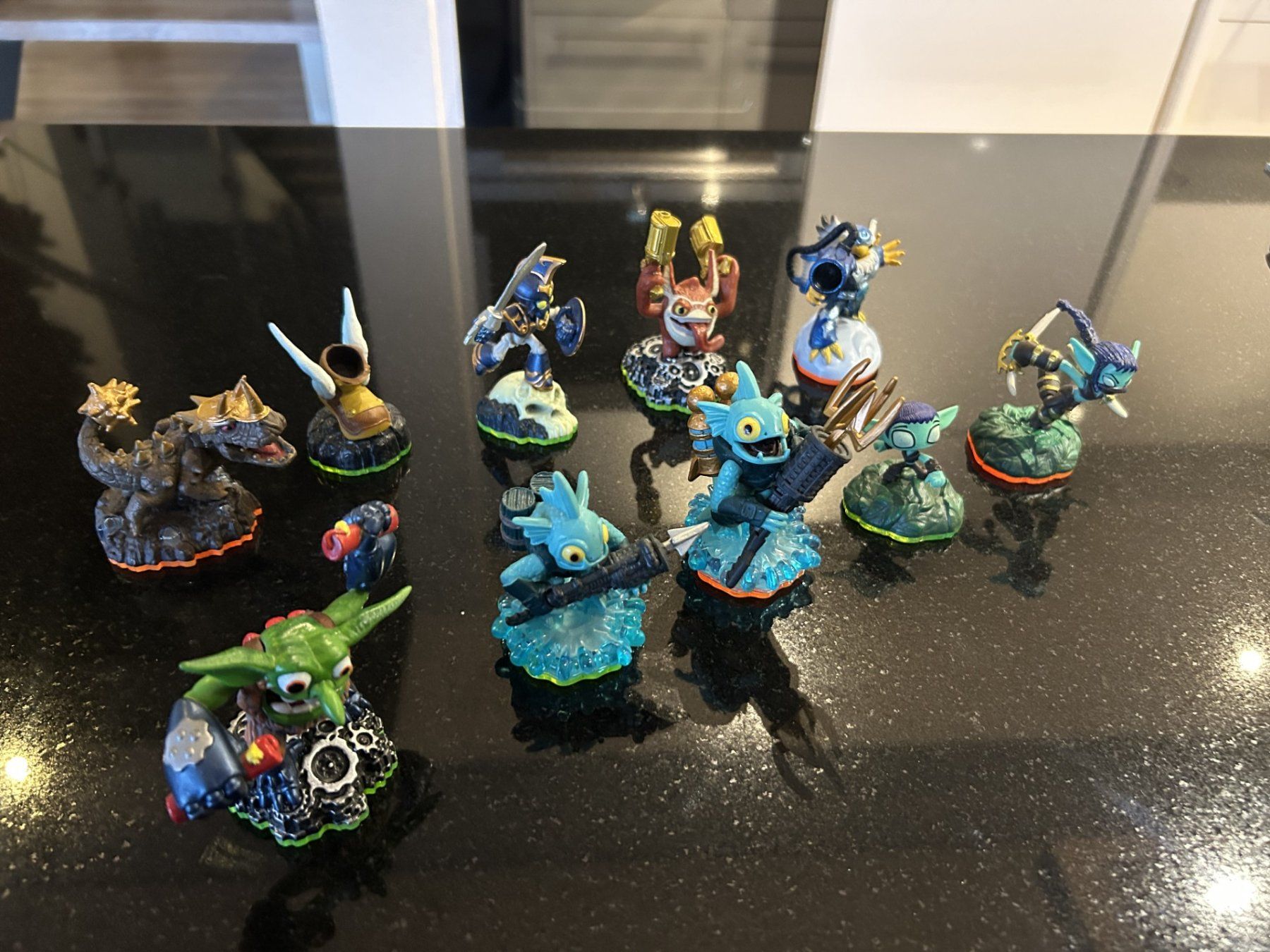 Statuette: Skylanders Figuren 10 Stk. SET 1 Bash Jet Vac – Usato da Richigen venduto da Retrogameworld 1