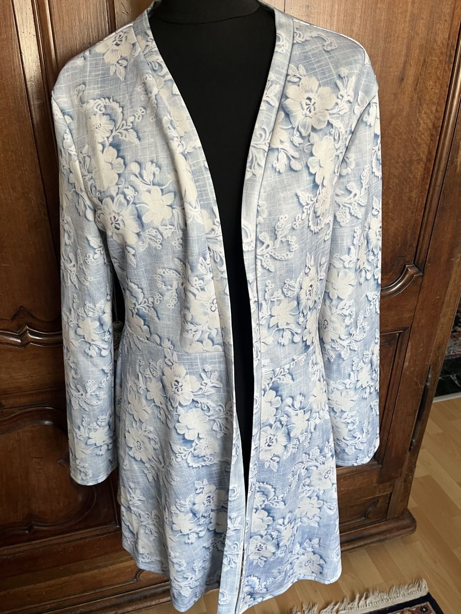 Vestes: Cardigan lungo – D'occasion à Locarno par cichita