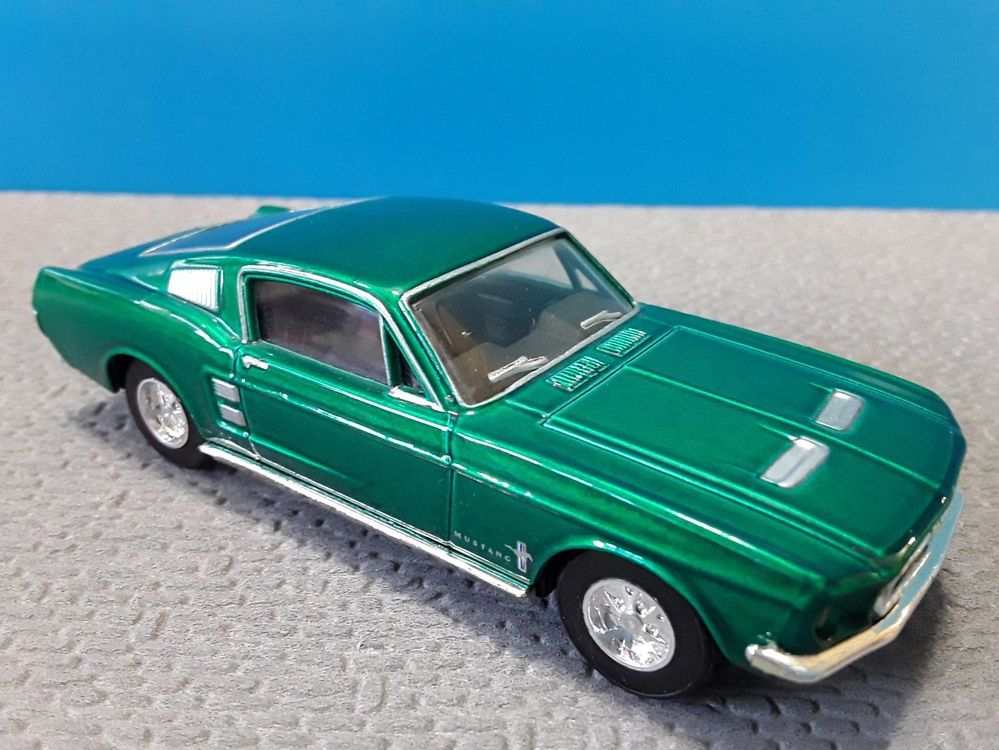 Matchbox / Dinky _ Ford Mustang Fastback 2+2 1967 _ 143 Kaufen auf
