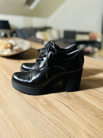 Schuhe von Prada 40.5
