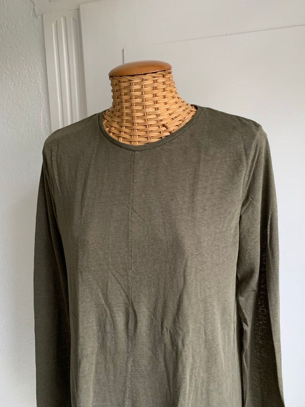 H&M Pullover & Sweatshirts: Feinstrick Langarmshirt olivgrün - S – Gebraucht aus Zürich von Diazaio 1