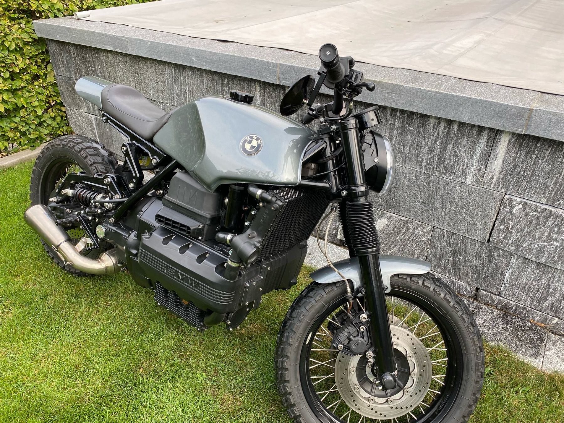 BMW Strada: BMW K100 Scrambler - Cafe Cacer Einzelstück – Usato da Rhäzüns venduto da donpaga