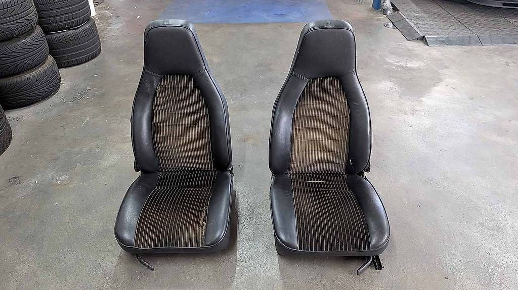 Porsche Toutes les pièces auto: Porsche 924 Sitze – D'occasion à Aarburg par horch_mal