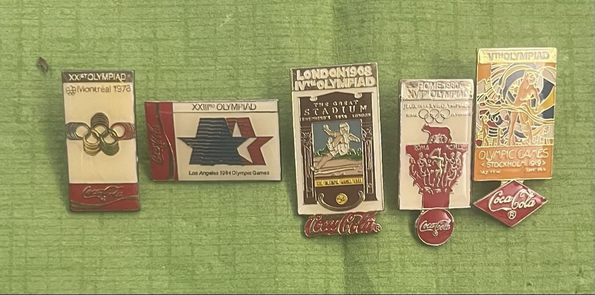 Placchette & Badge: Olympia Coca-Cola Pin – Usato da Itingen venduto da Bebbi6569