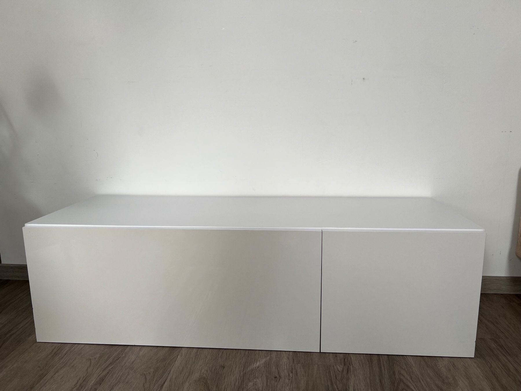 Mobili TV: Weisses Sideboard – Usato da Solothurn venduto da Stern06