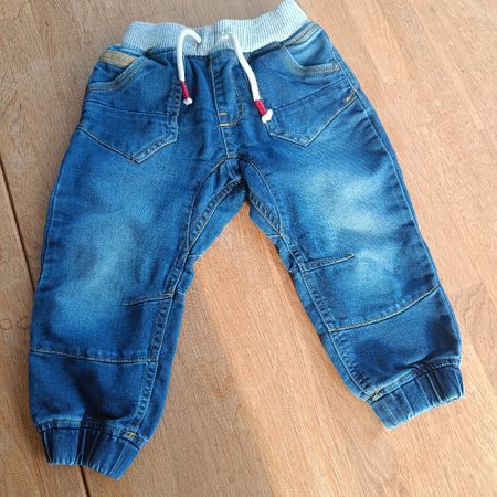 Hose Grösse 92 