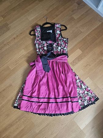 Dirndl Kleid floral schwarz rosa gebraucht guter Zustand
