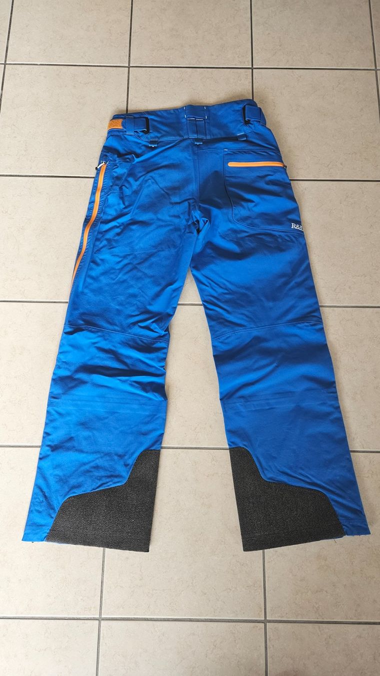 Peak Performance Pantaloni: Gore Tex Hose Peak Performance S (M) – Difettoso da Cormondrèche venduto da ohawa 1