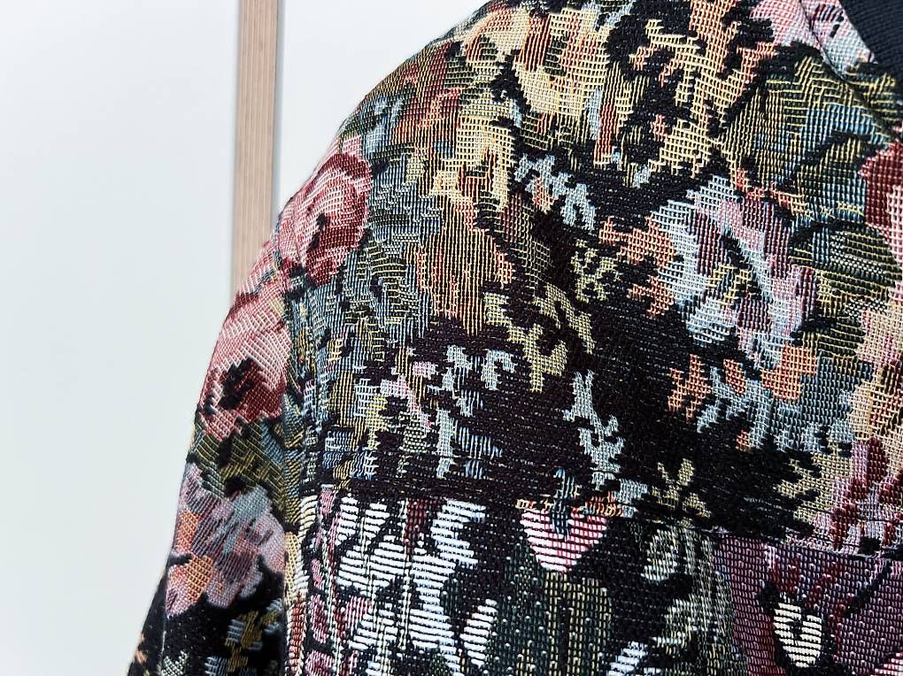 Desigual Jacken: Desigual Jacke, Gr. S, Blumenmuster - Neu – Neu (gemäss Beschreibung) aus Ennetbürgen von Fifis-Fundgrube 2