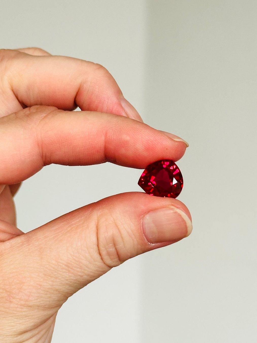 Pietre preziose: 10.99 Cts Certified – Nuovo e nell'imballaggio originale da Genève venduto da AWWA 3