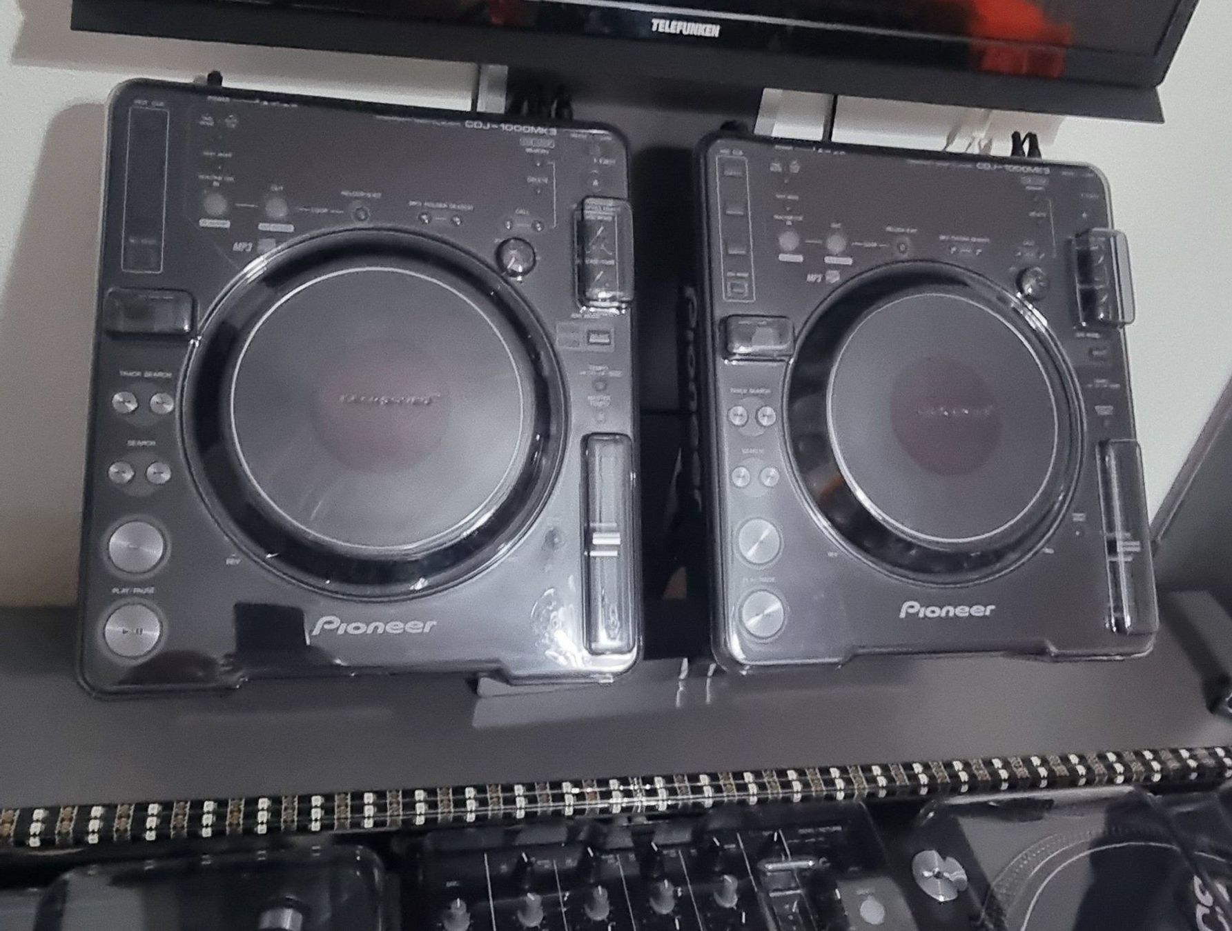 Pioneer Multimediaplayer & Streamer: 2x Pioneer cdj 1000mk3 – Gebraucht aus Schwerzenbach von Max460 2