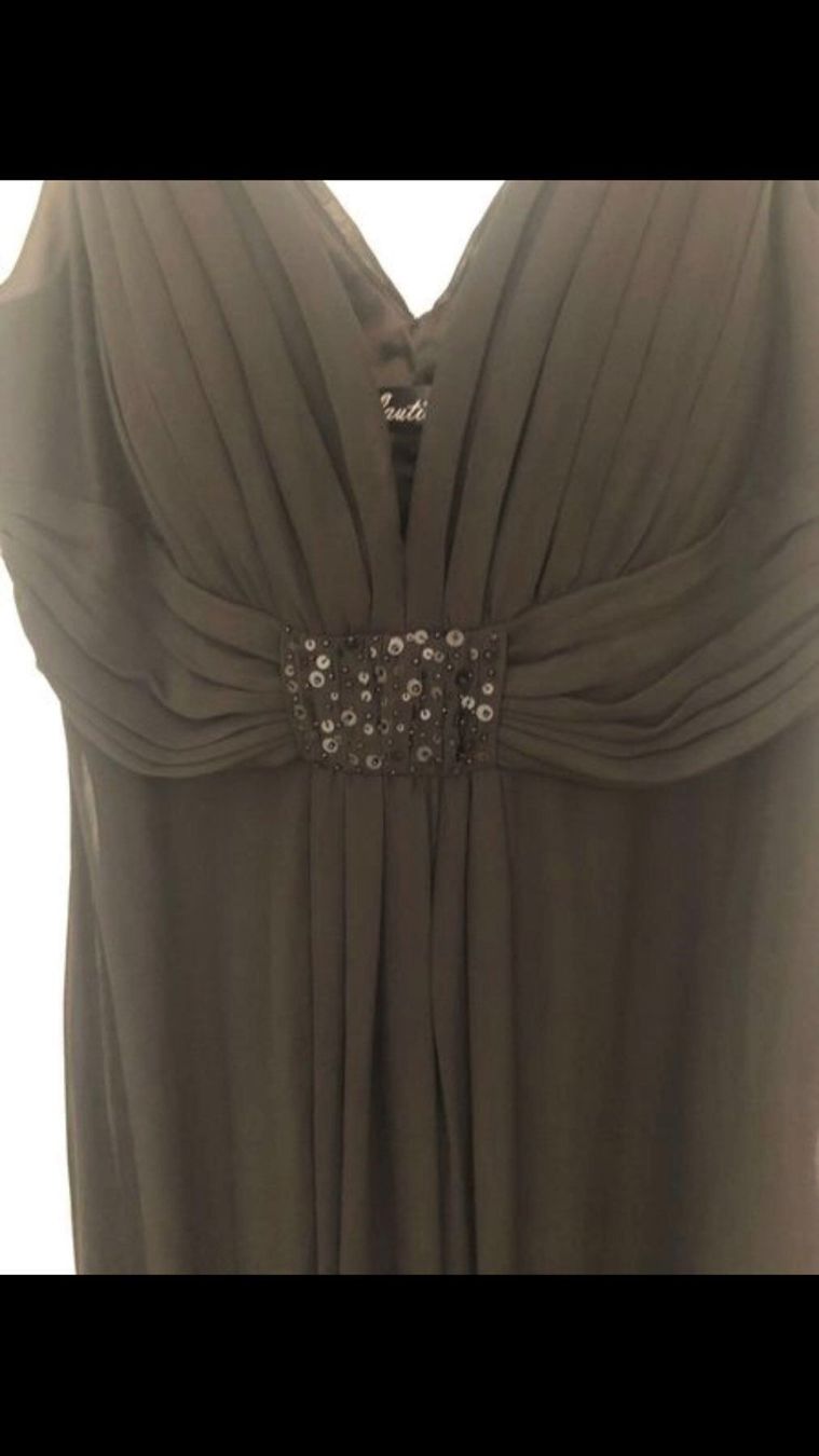 Kleider: Abend kleid Grösse 4 ( M/ L ) – Neu (gemäss Beschreibung) aus Pfungen von Outlet64 1