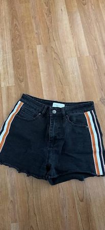 Kurze Hose Schwarz Grösse 36